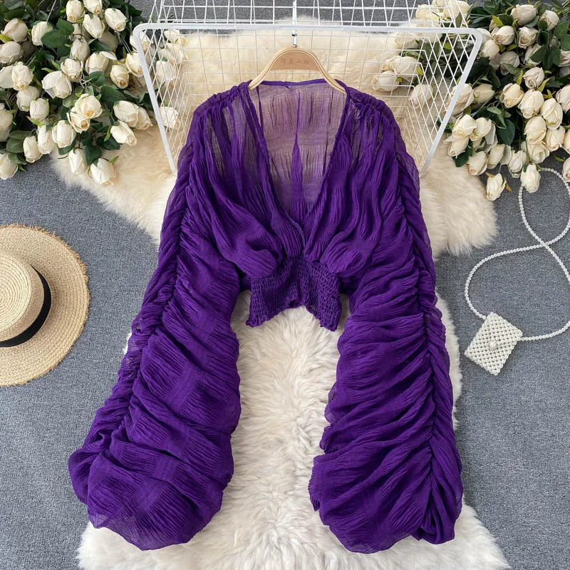 Blusa de gasa drapeada Sexy para mujer, Tops cortos elegantes de manga larga abombada con cuello en V, camisas ajustadas de fiesta para mujer, nueva moda 2022