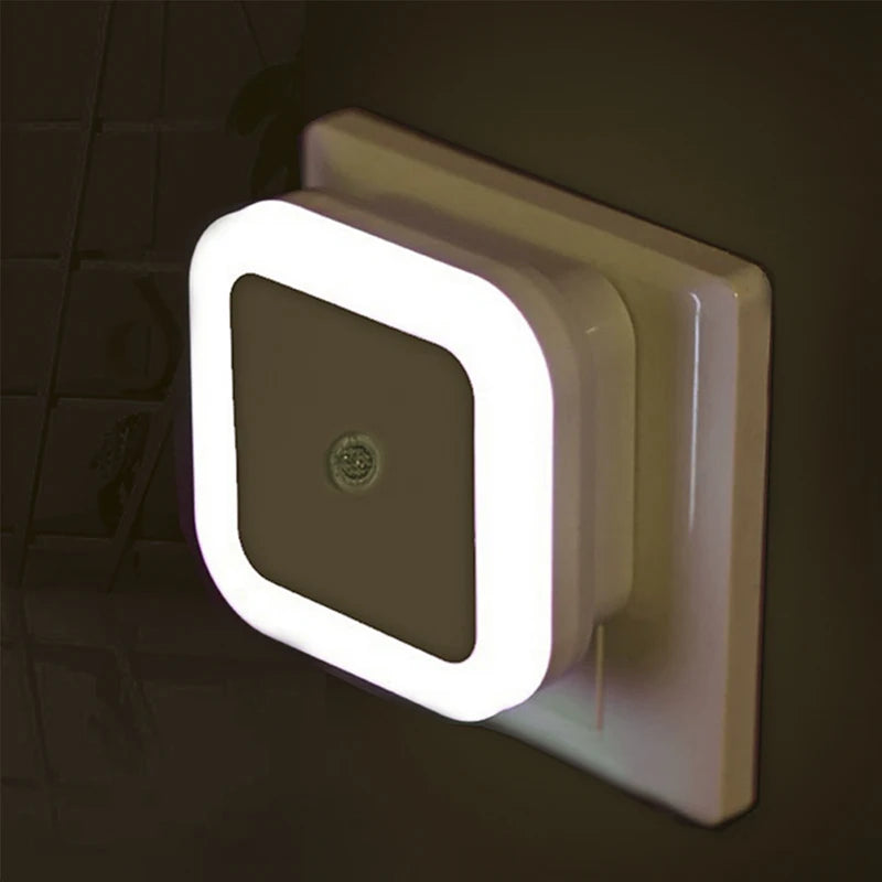 Luz LED nocturna enchufable UE EE. UU. con Sensor de iluminación, Control, ahorro de energía, luz de noche para niños, lámpara de pared para inodoro para dormitorio y hogar