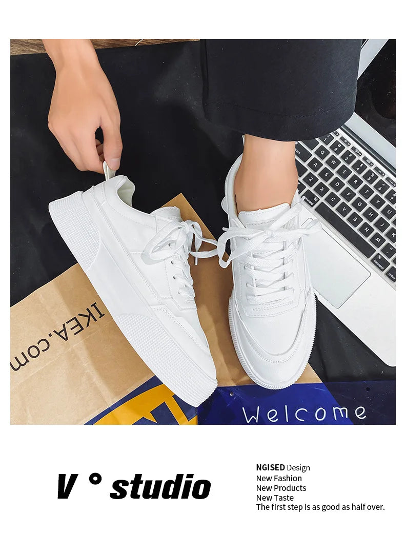 Zapatos blancos para hombre, zapatillas informales de cuero, zapatos de plataforma de tendencia, zapatos vulcanizados cómodos para hombre, Tenis masculinos blancos