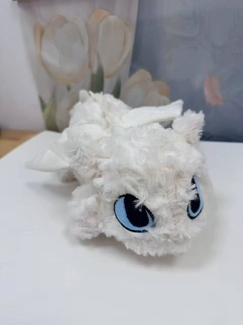 La última figura de peluche sin dientes en blanco y negro de Kawaii, un personaje de anime de dibujos animados, perfecto para regalos de cumpleaños para niños