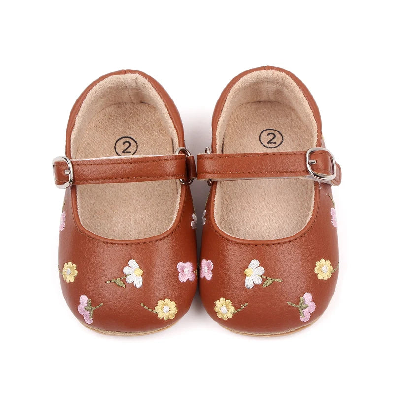 Sandalia de verano para bebé Estilo Mary Jane Linda flor bordada