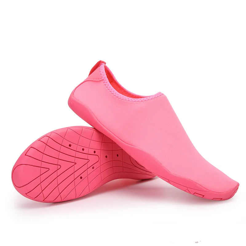 Zapatos acuáticos Unisex para parejas, zapatos de natación antideslizantes de suela blanda acolchados para exteriores, zapatos de playa de secado rápido para esnórquel, zapatos de Fitness