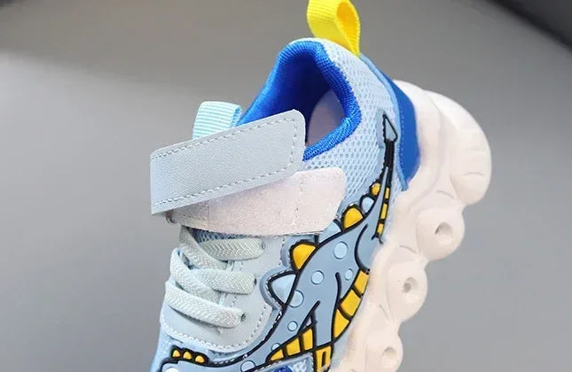 Zapatillas LED informales con bonitos dibujos para niños, zapatos para niñas, zapatos de iluminación transpirables de malla, zapato iluminado para bebés
