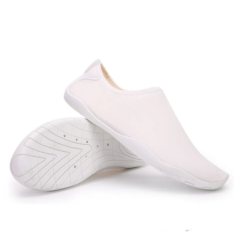 Zapatos acuáticos Unisex para parejas, zapatos de natación antideslizantes de suela blanda acolchados para exteriores, zapatos de playa de secado rápido para esnórquel, zapatos de Fitness
