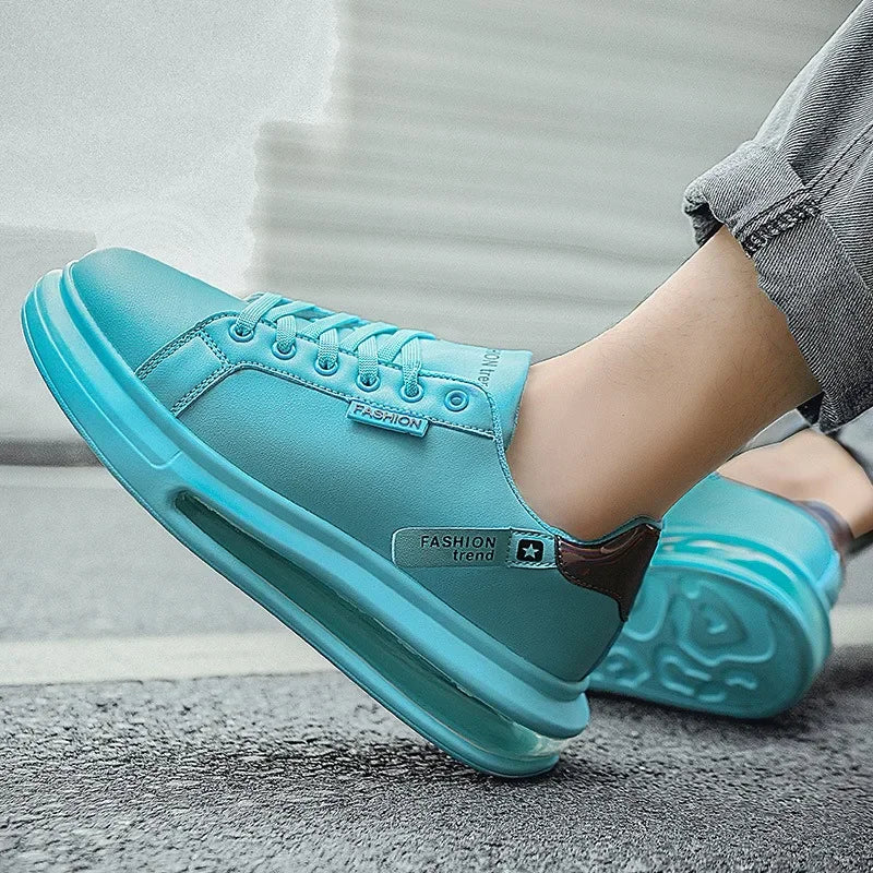 Zapatillas de deporte con plataforma para hombre, zapatos informales, nuevos zapatos suaves y cómodos de cuero Pu, zapatos planos de marca de tendencia, zapatos informales para hombre, Tenis nuevos
