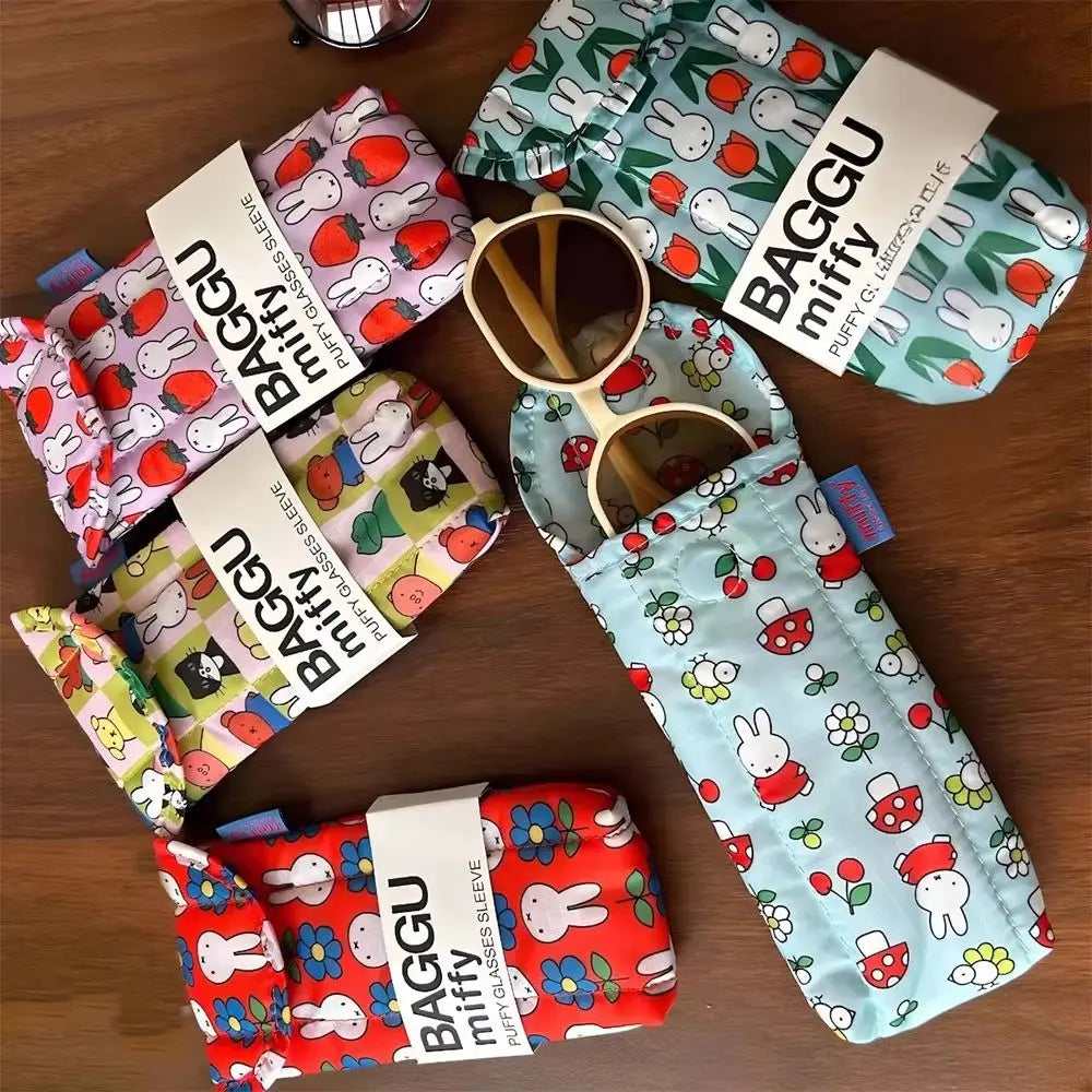 Bolsa de almacenamiento de gafas Kawaii Miffy, gafas de sol de conejo bonitas, bolsa protectora de gafas de sol de dibujos animados con atracción magnética, juguete de regalo
