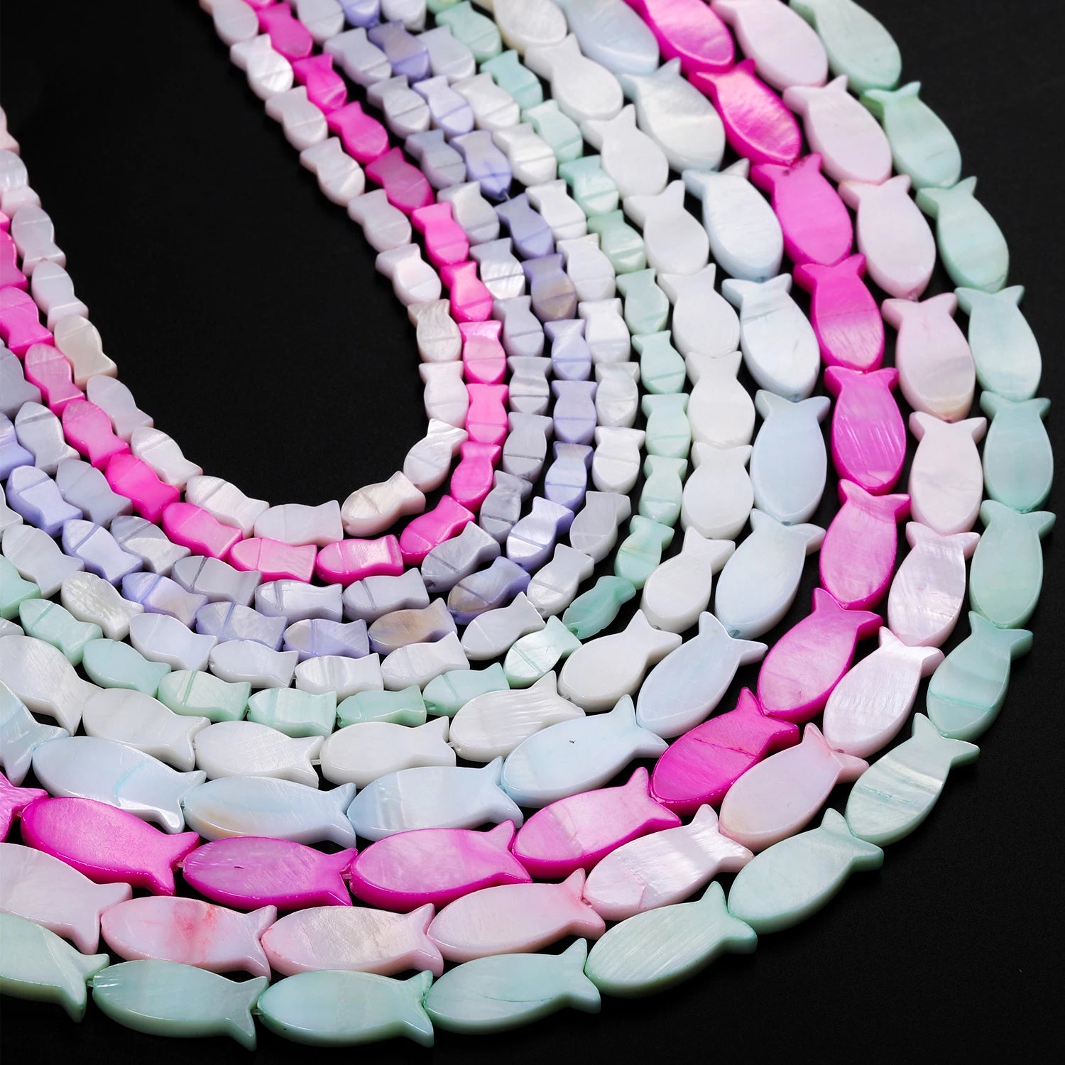 Conchas naturales de agua dulce con forma de pez, concha de nácar teñida multicolor, cuentas espaciadoras sueltas para fabricación de joyería, pulsera DIY