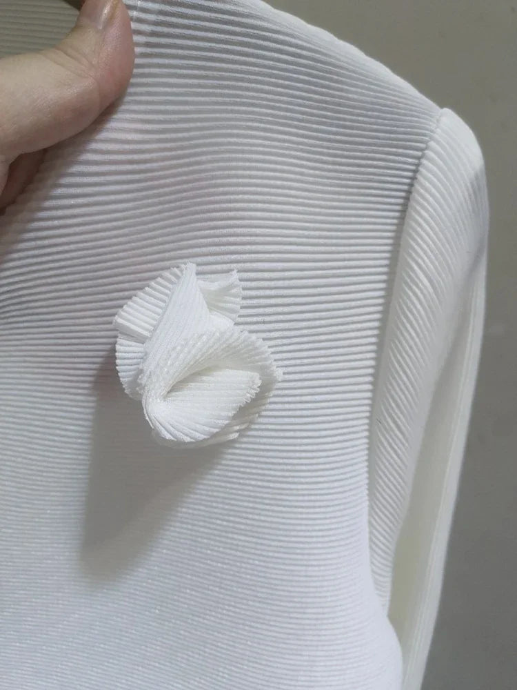 YUDX-abrigos cortos plisados para mujer, ropa de diseñador, cárdigan con botones blancos, apliques 3D, pétalos de concha, Primavera, 2022