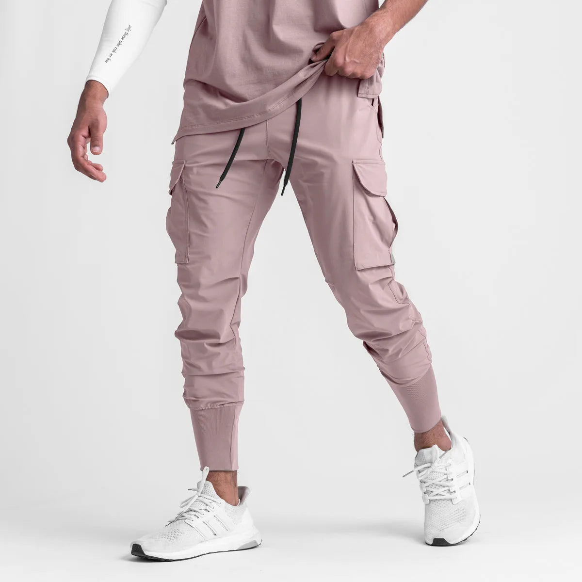 Nuevos pantalones deportivos de camuflaje para hombre, pantalones de fitness, pantalones de verano delgados, sueltos, de secado rápido, elásticos, pantalones de chándal para correr y entrenar.
