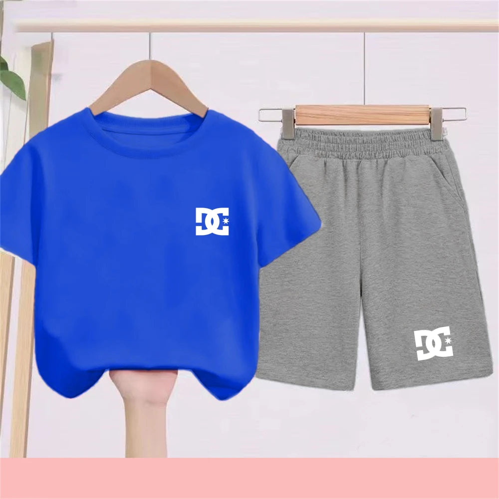 Ropa con letras para niños, camiseta de manga corta + pantalones cortos, ropa de verano fresca y encantadora, conjunto deportivo informal para niños y niñas de 3 a 12 años