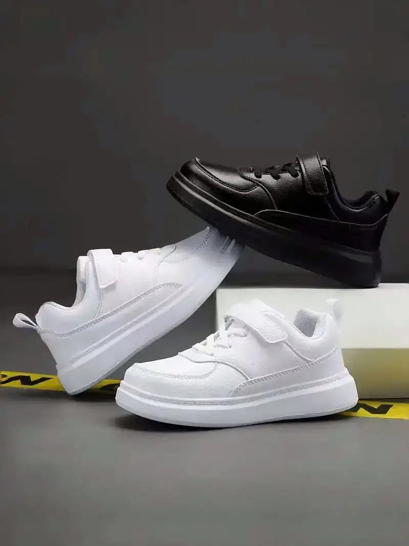 Zapatos Deportivos negros para niños, zapatos planos de cuero, zapatos blancos pequeños, Tenis deportivos ligeros para niñas