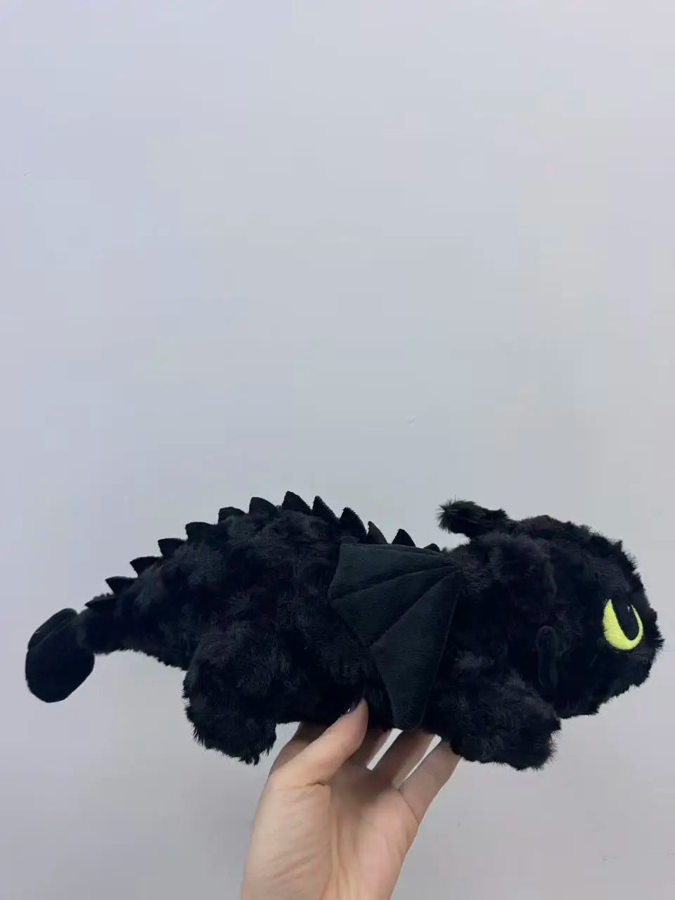 La última figura de peluche sin dientes en blanco y negro de Kawaii, un personaje de anime de dibujos animados, perfecto para regalos de cumpleaños para niños
