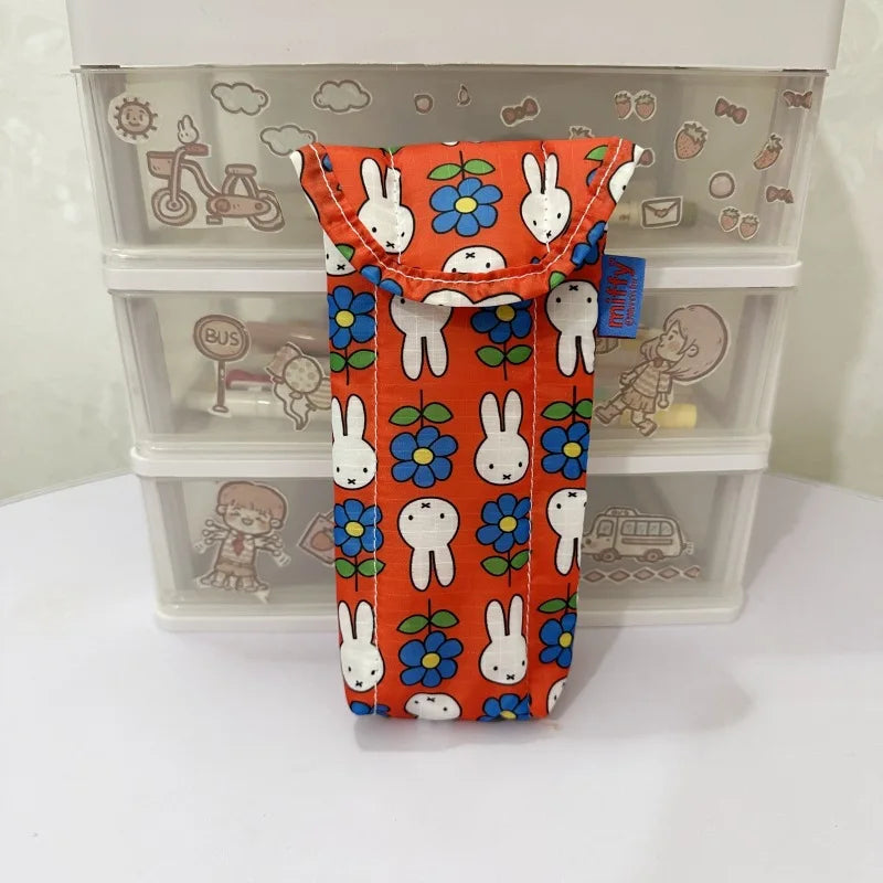 Bolsa de almacenamiento de gafas Kawaii Miffy, gafas de sol de conejo bonitas, bolsa protectora de gafas de sol de dibujos animados con atracción magnética, juguete de regalo