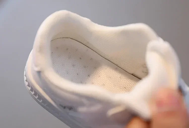 Zapatos informales para niños, zapatillas deportivas para niños, zapatillas de tenis transpirables, zapatos para bebés y niñas, zapatos planos blancos de moda de primavera para correr