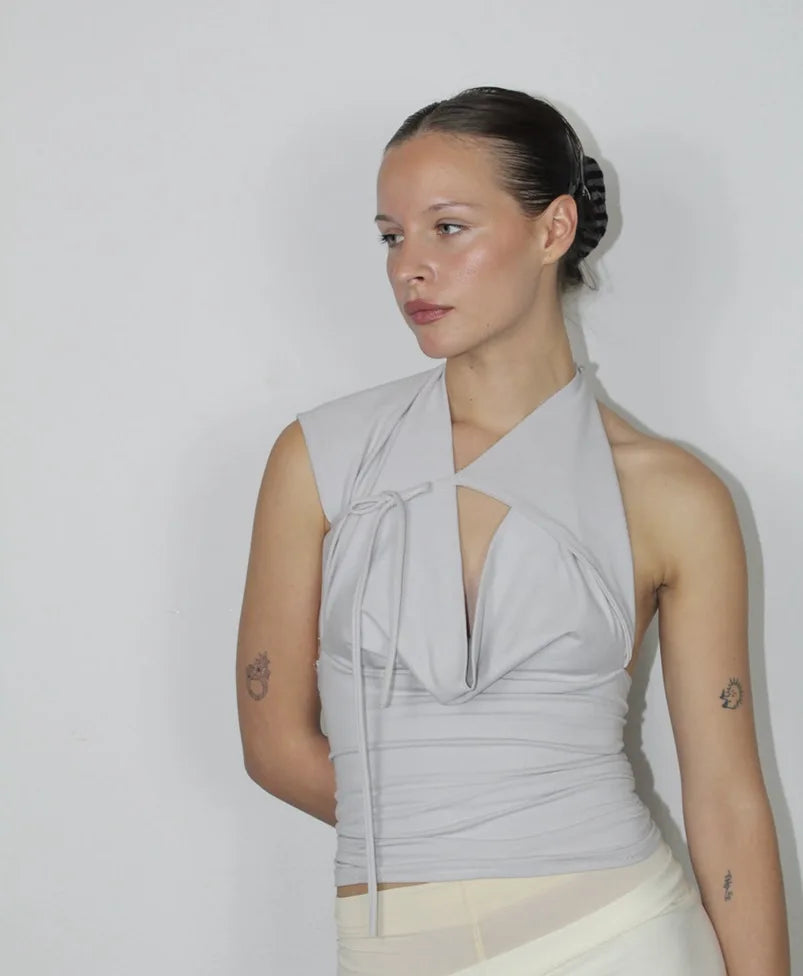 Camisetas sexis con cordones lisos para mujer, camisetas sin mangas con espalda descubierta y cuello Halter elegante, Top corto elástico Y2K para chica joven
