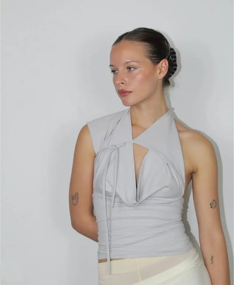 Camisetas sexis con cordones lisos para mujer, camisetas sin mangas con espalda descubierta y cuello Halter elegante, Top corto elástico Y2K para chica joven