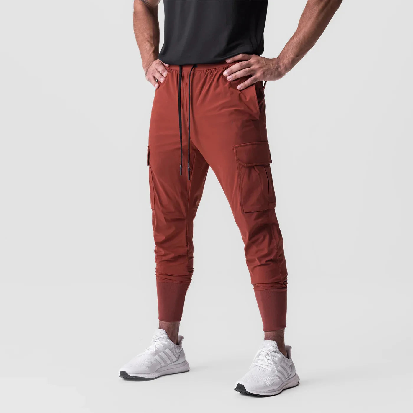 Nuevos pantalones deportivos de camuflaje para hombre, pantalones de fitness, pantalones de verano delgados, sueltos, de secado rápido, elásticos, pantalones de chándal para correr y entrenar.