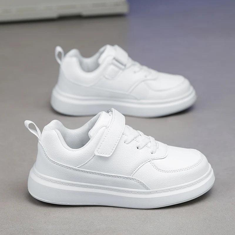 Zapatos Deportivos negros para niños, zapatos planos de cuero, zapatos blancos pequeños, Tenis deportivos ligeros para niñas