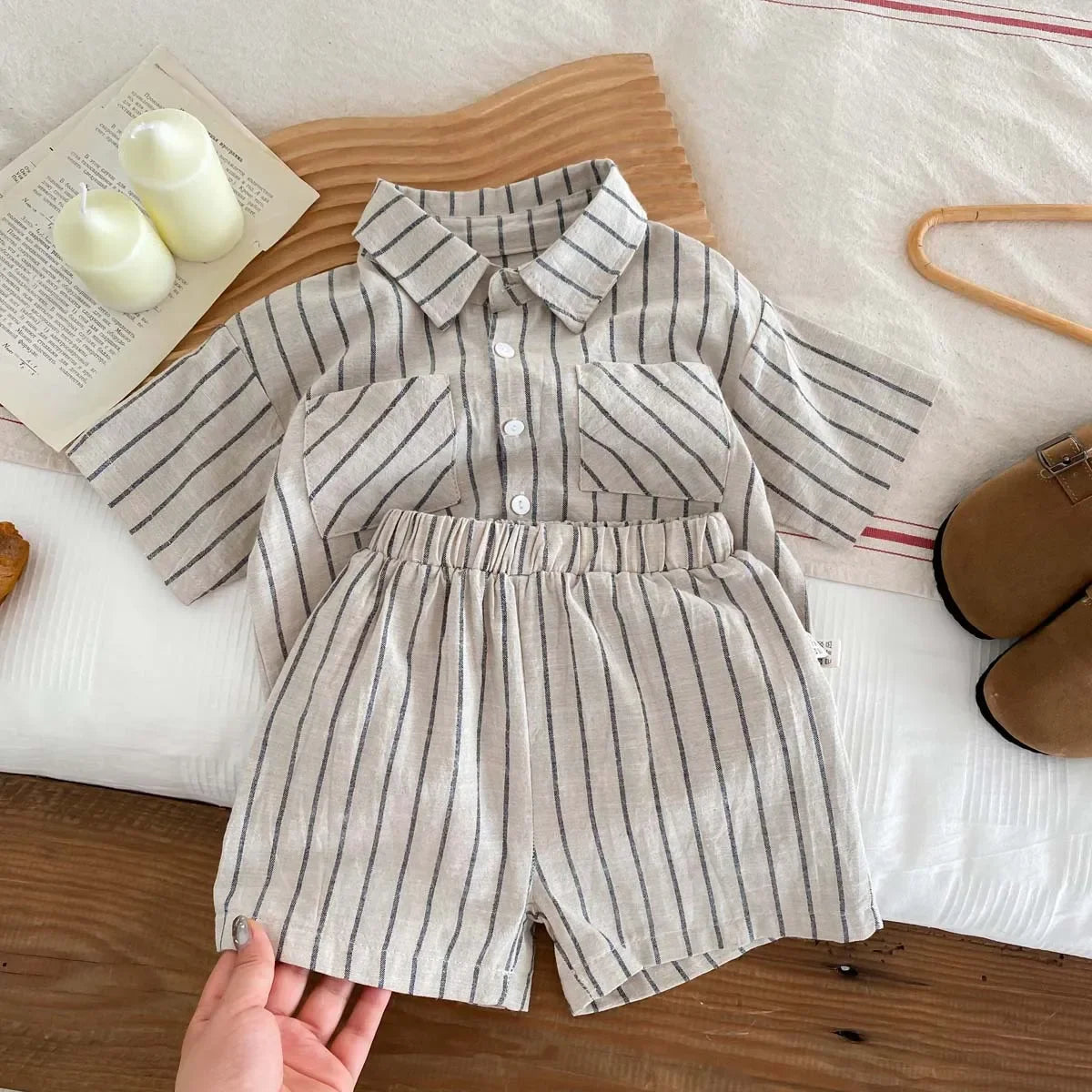 Conjunto de camisa de manga corta a rayas Retro de estilo coreano para niños y niñas pequeñas, traje de moda informal fino de verano para bebés