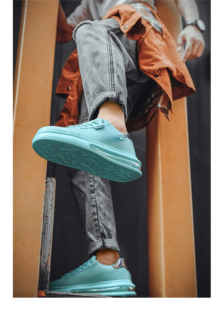 Zapatillas de deporte con plataforma para hombre, zapatos informales, nuevos zapatos suaves y cómodos de cuero Pu, zapatos planos de marca de tendencia, zapatos informales para hombre, Tenis nuevos