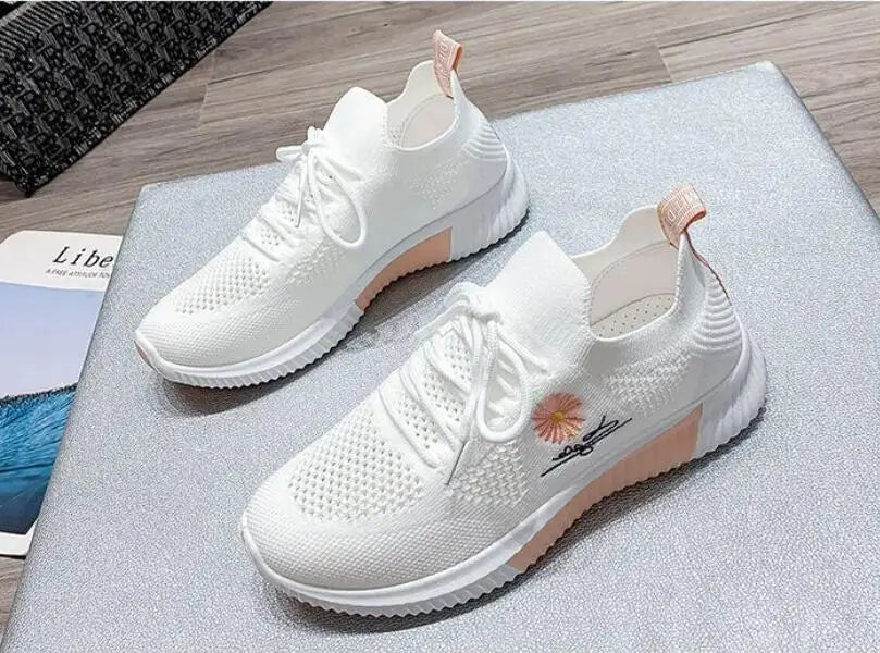 Zapatos deportivos para mujer, zapatillas deportivas informales, cómodas y elegantes, planas, bajas, bonitas, blancas, moda de éxito, tenis para mujer, verano 2025