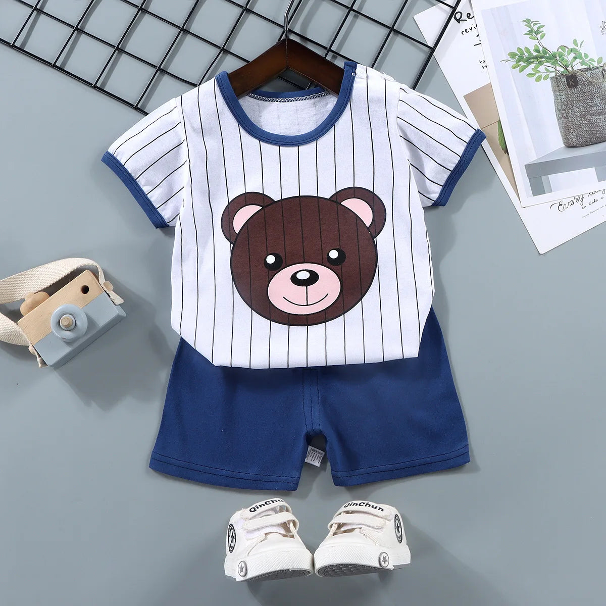 Conjuntos para niños, ropa para madres y niños, camiseta para niños y niñas, pantalones cortos, 2 uds., ropa de verano de algodón de manga corta para bebés, traje para niños pequeños