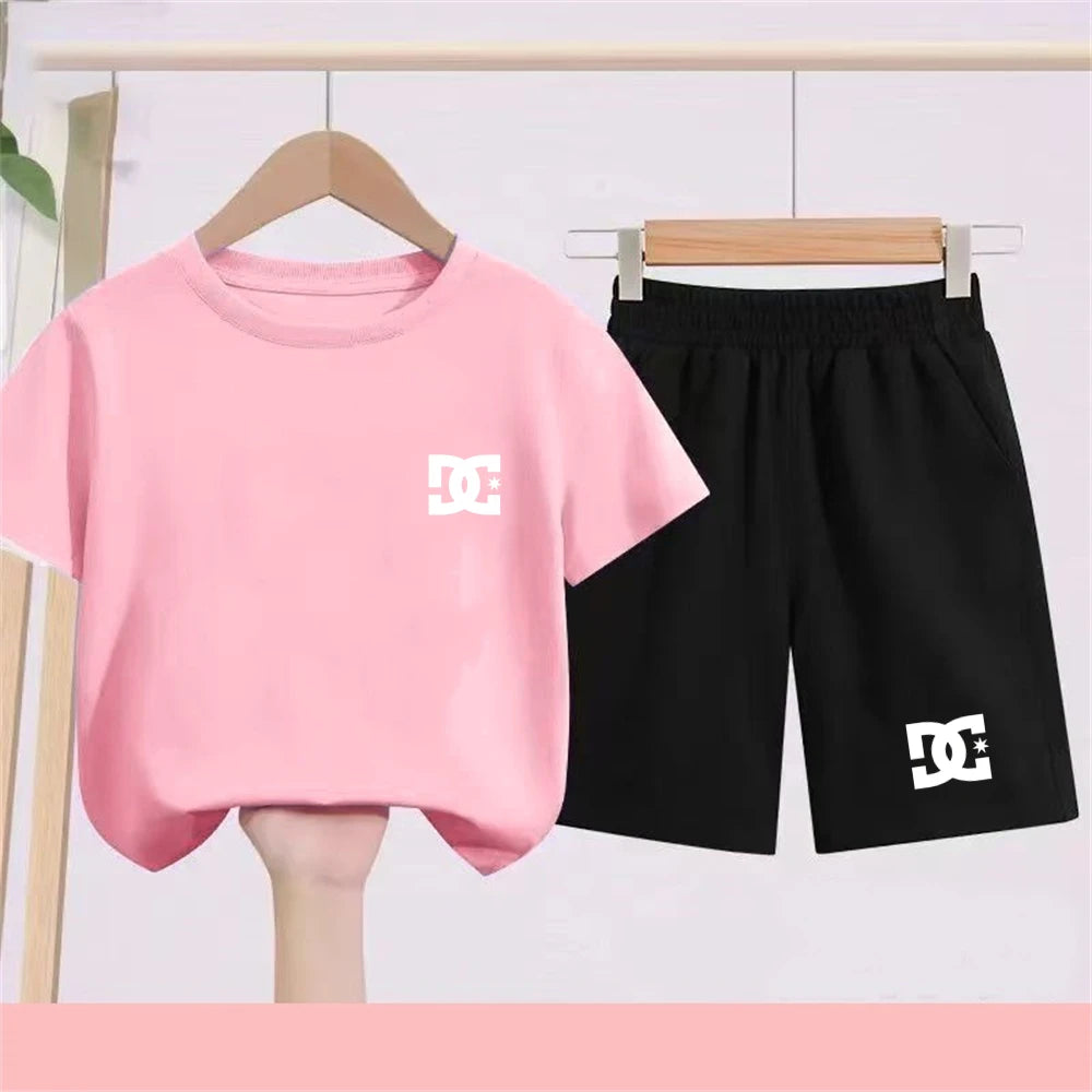 Ropa con letras para niños, camiseta de manga corta + pantalones cortos, ropa de verano fresca y encantadora, conjunto deportivo informal para niños y niñas de 3 a 12 años