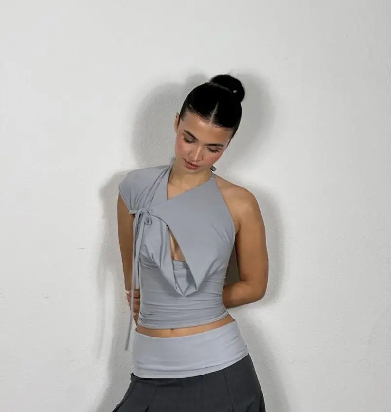 Camisetas sexis con cordones lisos para mujer, camisetas sin mangas con espalda descubierta y cuello Halter elegante, Top corto elástico Y2K para chica joven