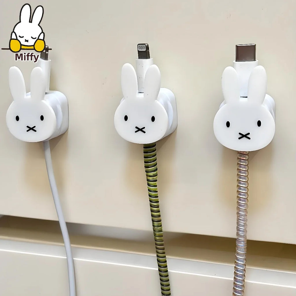 Lindo Miffy Rabbit organizador de cables de datos magnéticos dibujos animados fijador de carga de teléfono de escritorio Clip montado en la pared